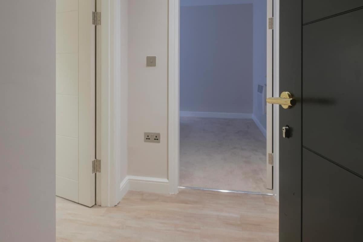 Charming 1-Bedroom Apartment In Leeds City Centre Perfect For Couples Or Solo Travelers Exterior photo